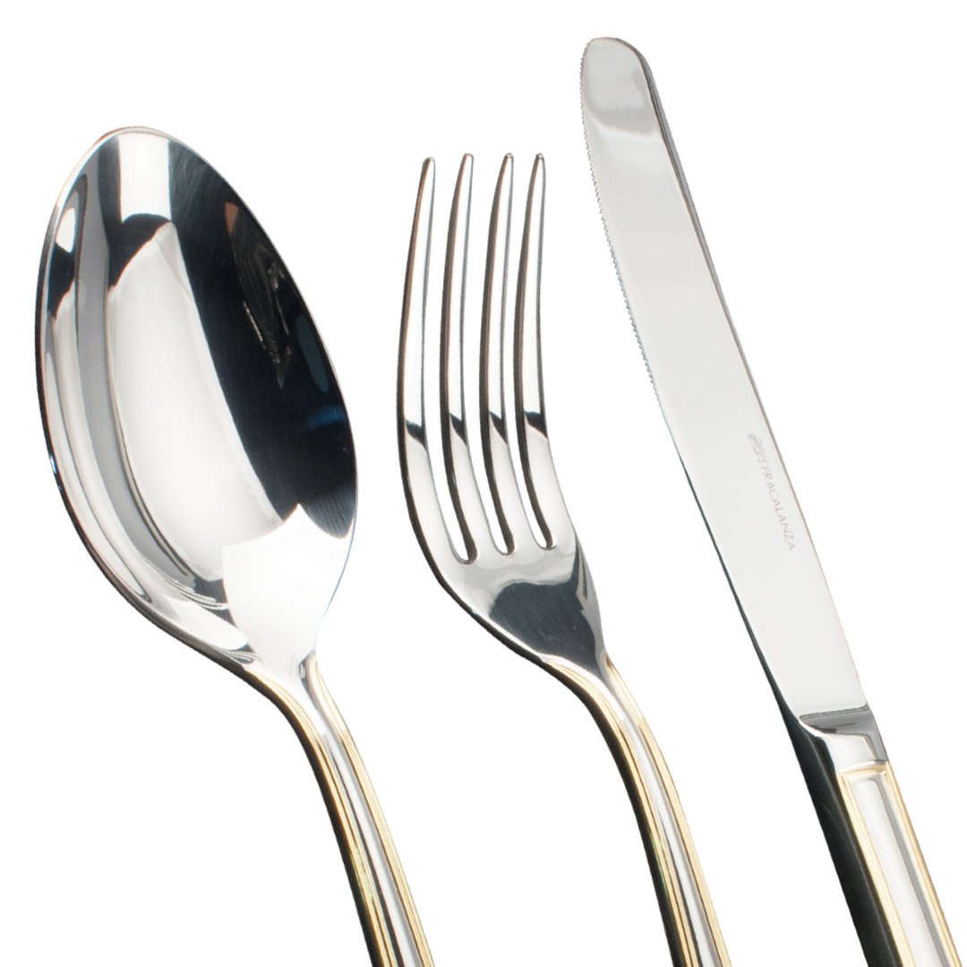 Fotografia para o produto Faqueiro 130 peças em aço inox 18/00 3,0 mm com friso ouro