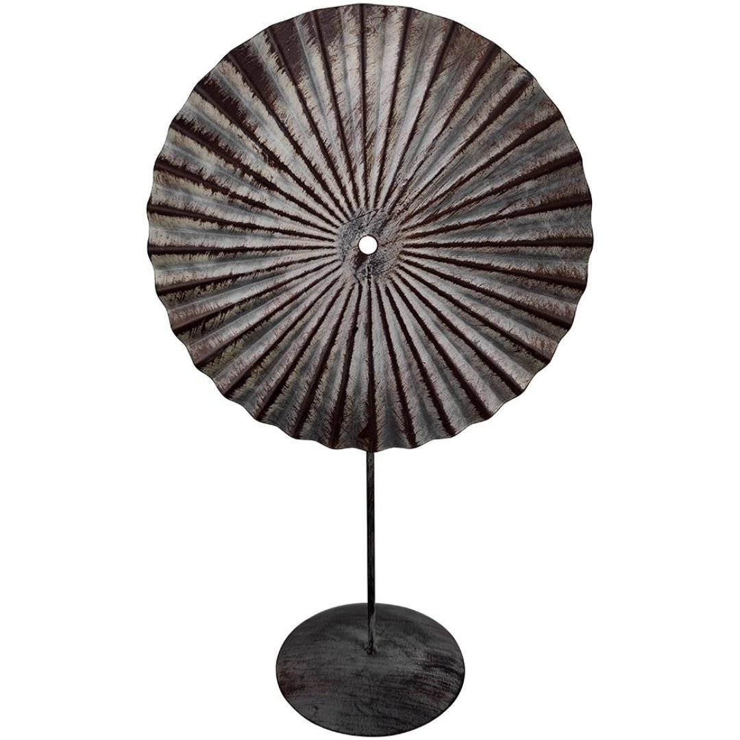 Imagem ilustrativa para Enfeite em metal L24,5xP12,5xA40,5cm