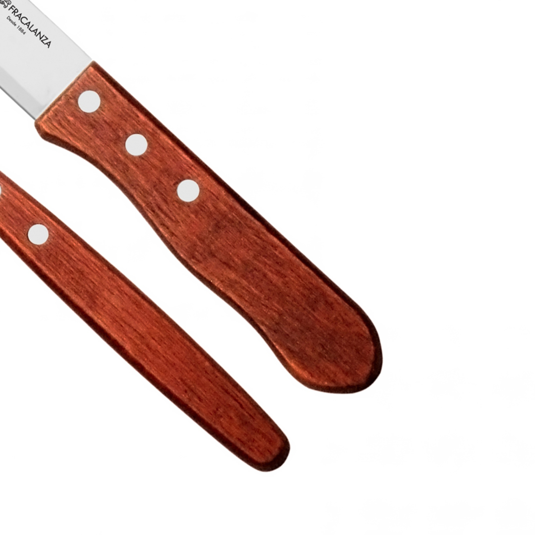 Fotografia para o produto Jogo de 12 talheres para churrasco em aço inox com cabo de madeira