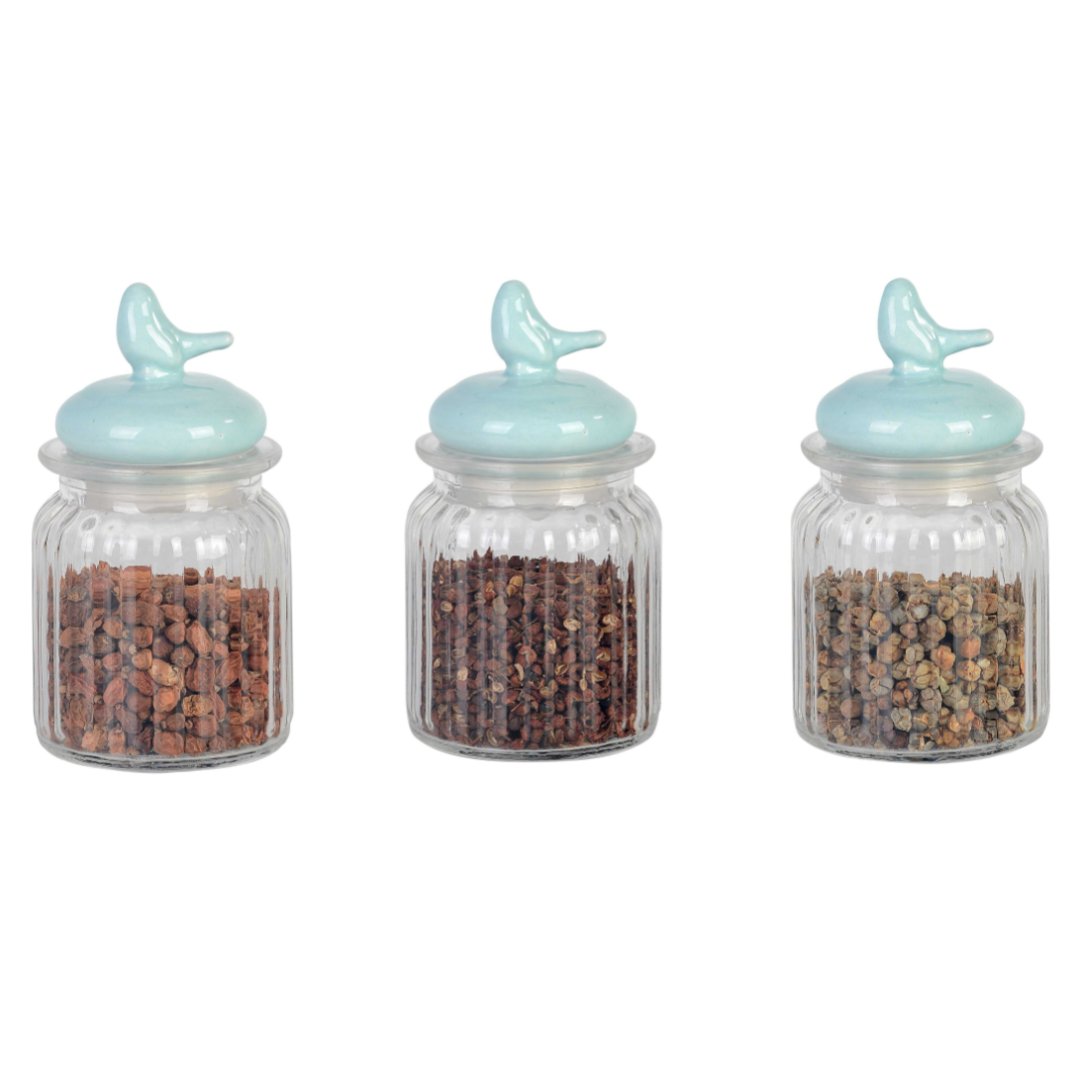 Fotografia para o produto Jogo de 3 porta mantimentos em vidro com tampa azul em cerâmica 300ml Ø8xA10,4cm Fotografia para o produto Jogo de 3 porta mantimentos em vidro com tampa azul em cerâmica 300ml Ø8xA10,4cm